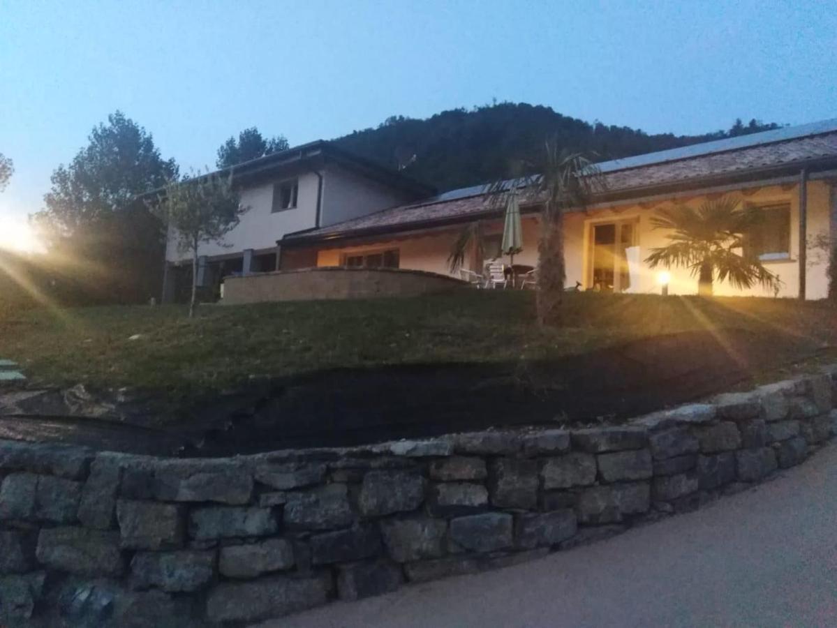 B&B In Fattoria Berzo San Fermo Екстериор снимка